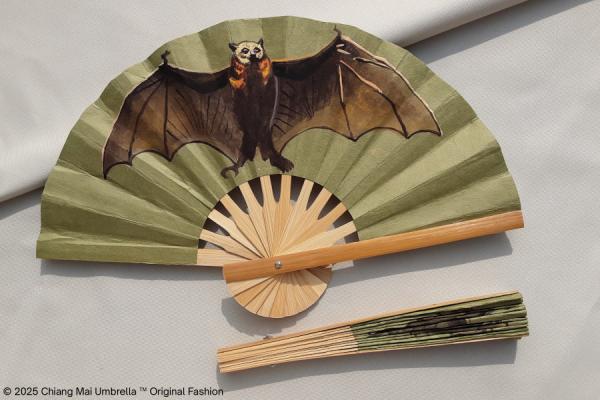 ภาพวาด พัดกระดาษสาสีเขียว 41 ซ.ม.